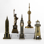 Statuettes Monuments Historiques